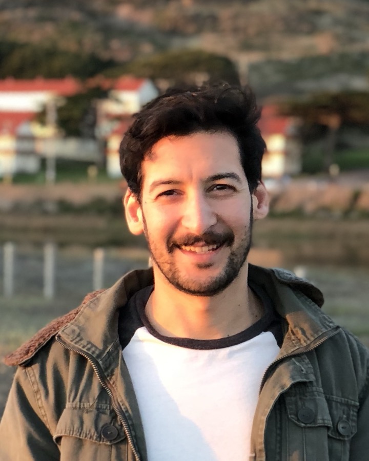 Daniel Farooqi, Staff UX Researcher